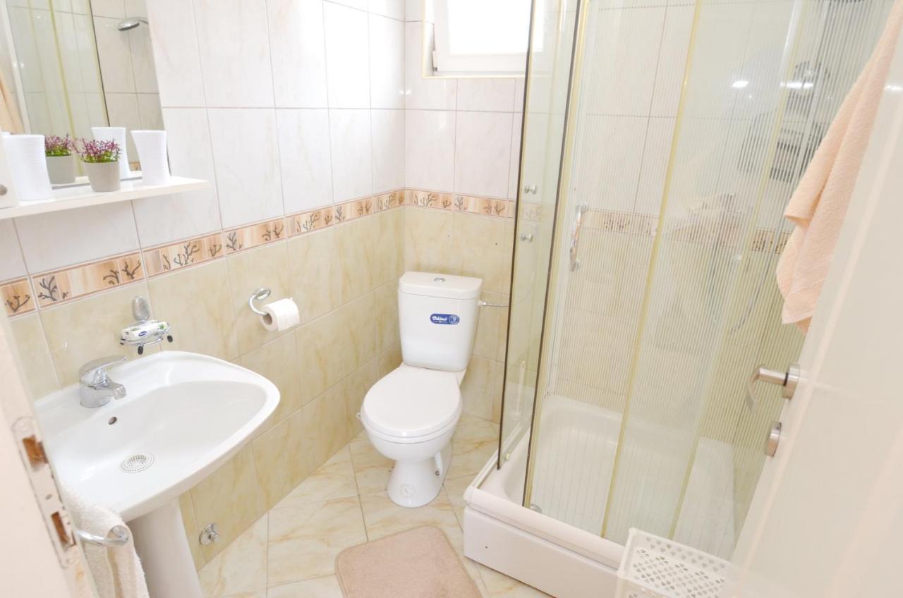 Apartment Romana ติวัต ภายนอก รูปภาพ